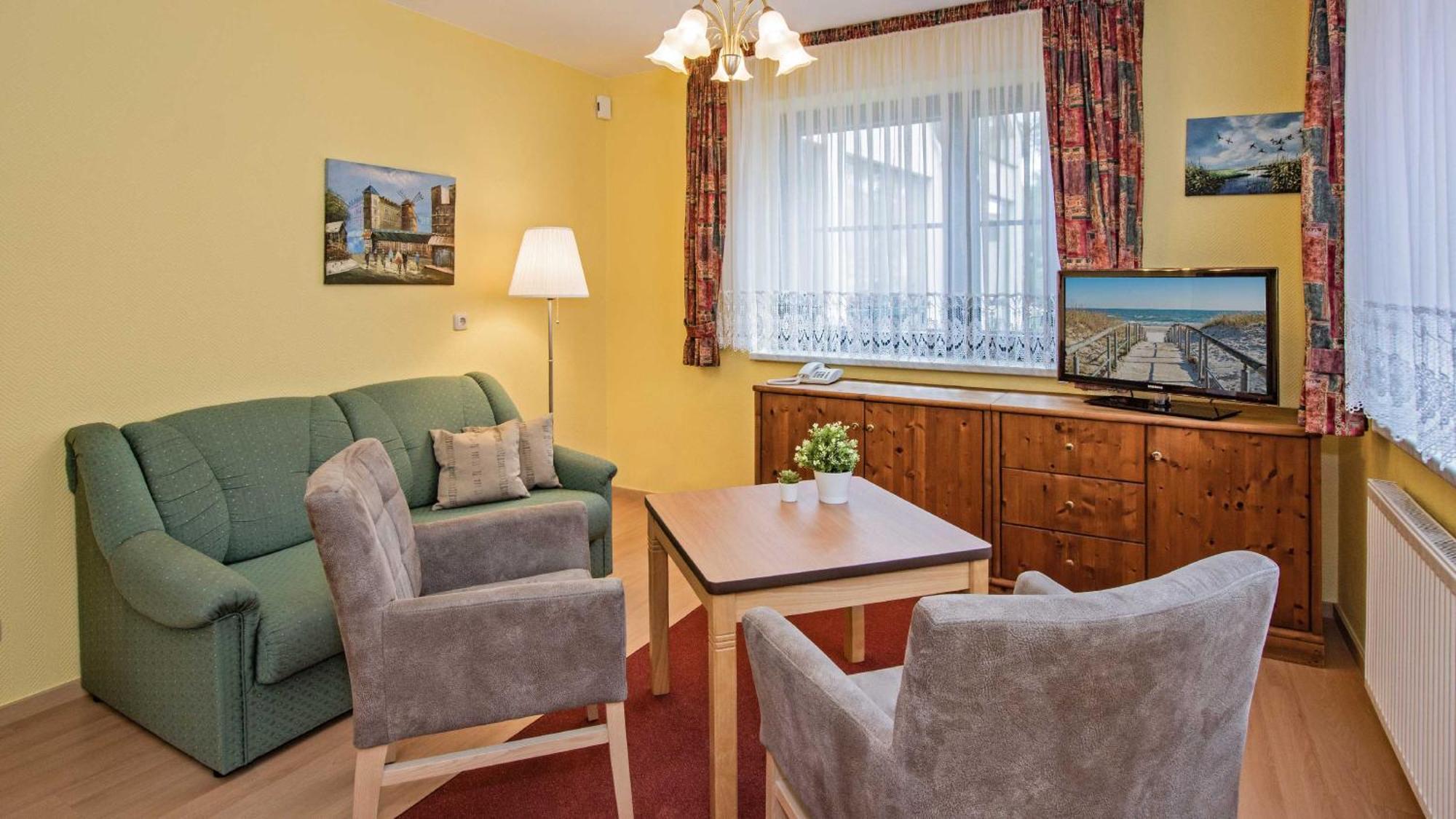 Hotel Garni Nussbaumhof Uckeritz Ruang foto
