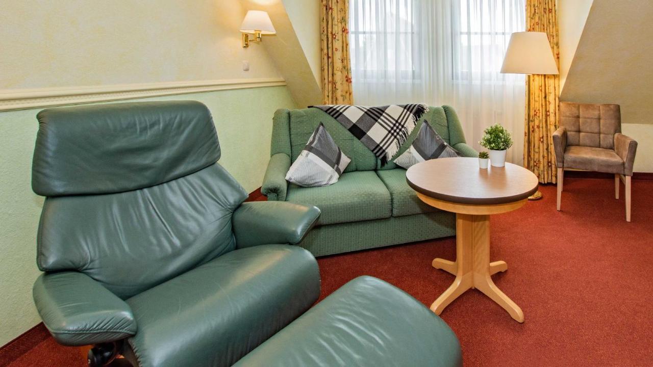 Hotel Garni Nussbaumhof Uckeritz Bagian luar foto